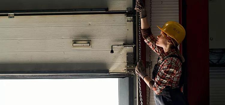 Addressing Common Garage Door Stoppage Issues in San Carlos, CA
